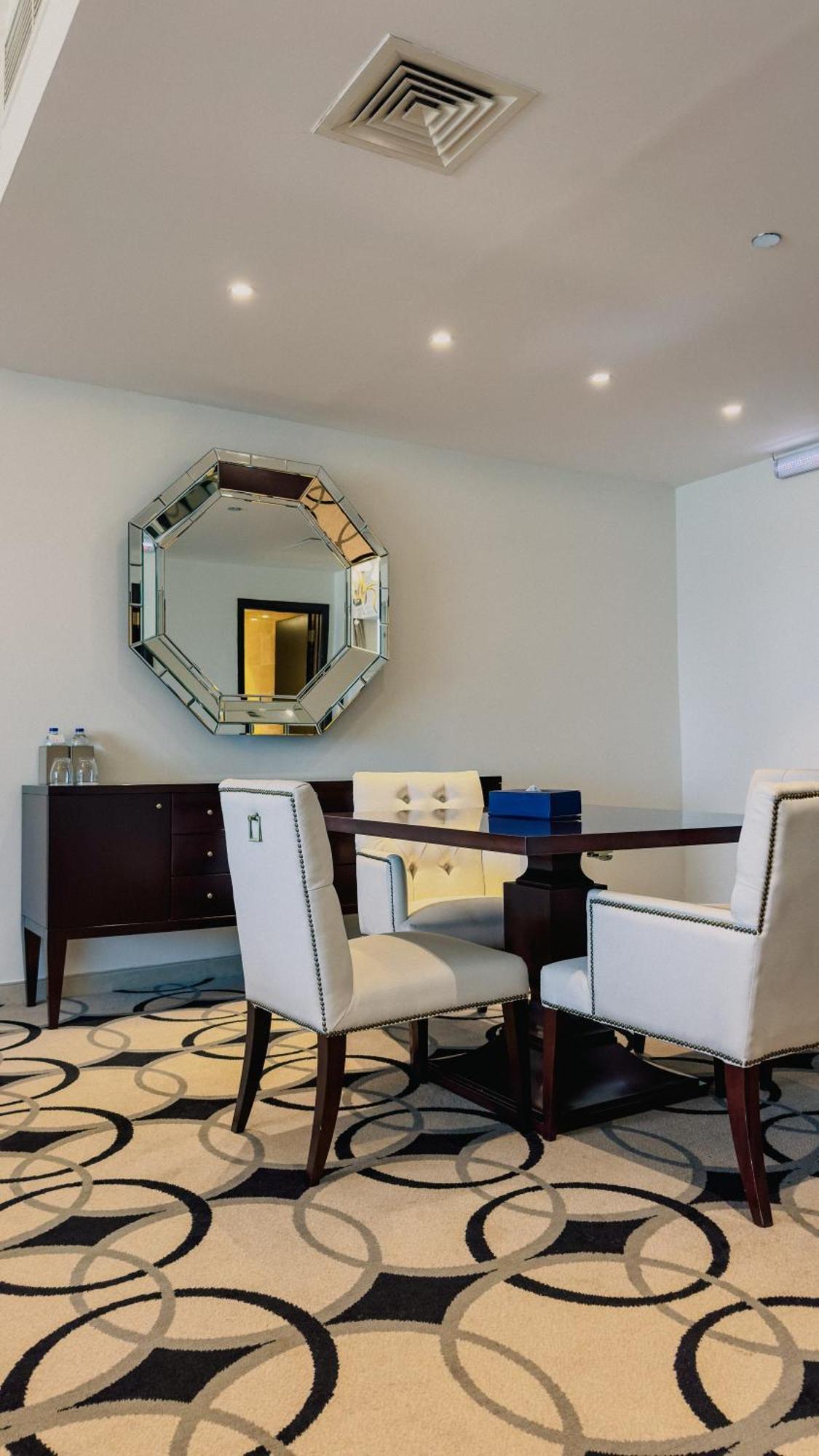 Mirfa Hotel Al Marfa' Luaran gambar